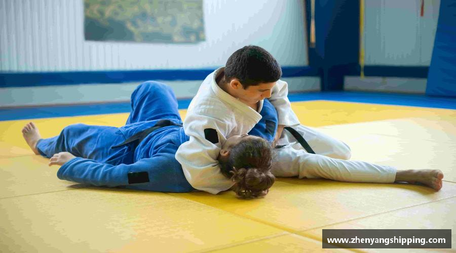 乐动LDSports综合体育风雨同舟，共创辉煌！